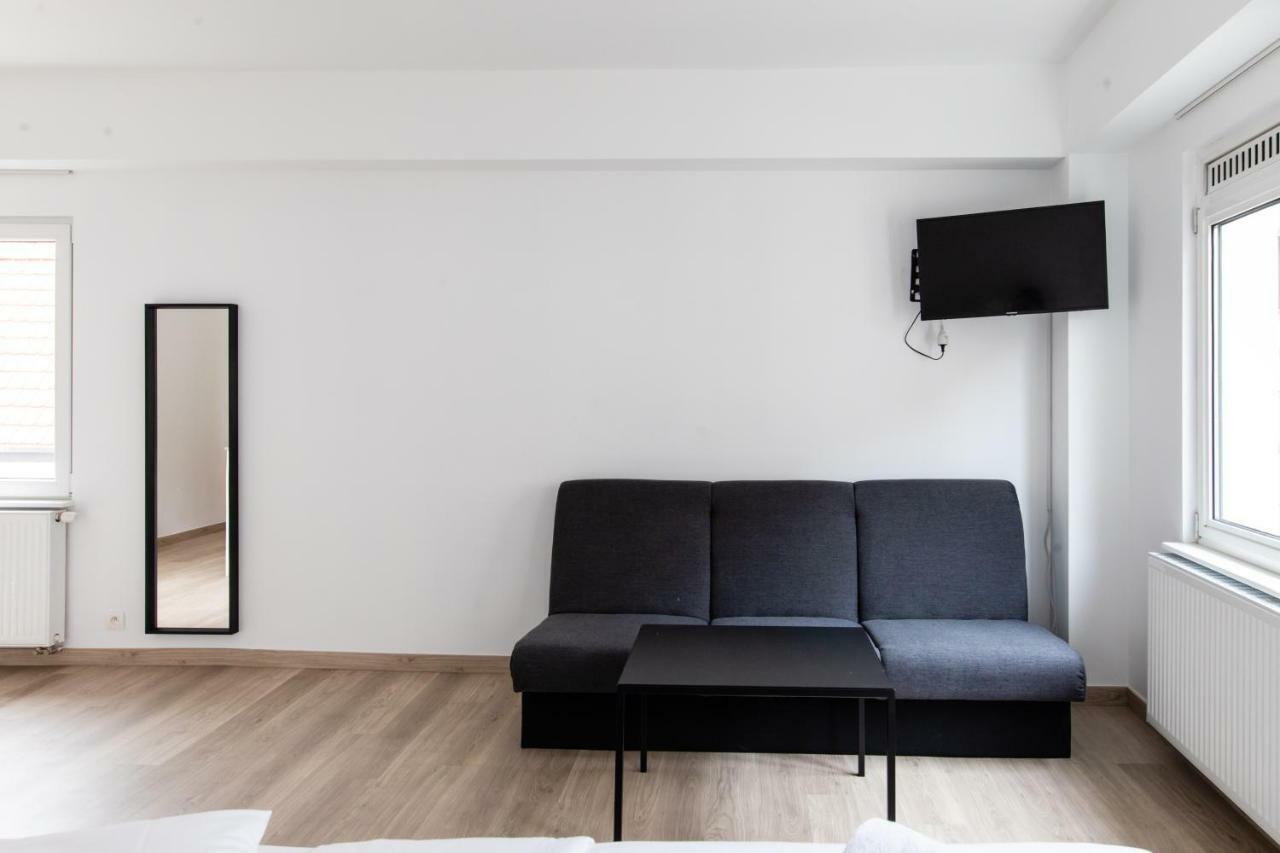 Flat In The Heart Of Antwerp Centrum Antuérpia Exterior foto