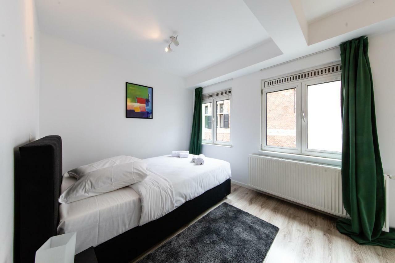 Flat In The Heart Of Antwerp Centrum Antuérpia Exterior foto