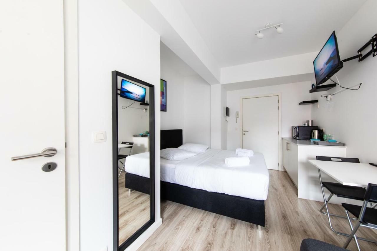 Flat In The Heart Of Antwerp Centrum Antuérpia Quarto foto