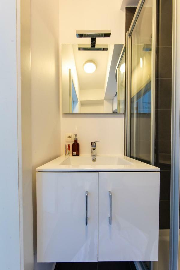 Flat In The Heart Of Antwerp Centrum Antuérpia Exterior foto